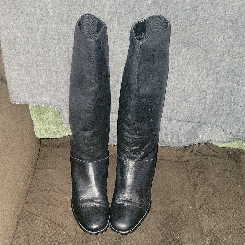 Worthington Elegant Black Heeled Boots